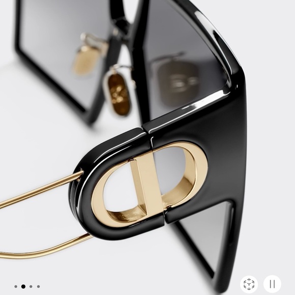 NWOT Christian Dior large frame sunglasses in case - Picture 3 of 10